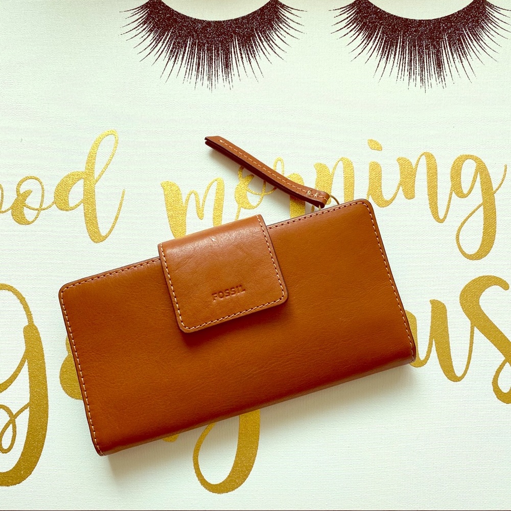 Fossil wallet